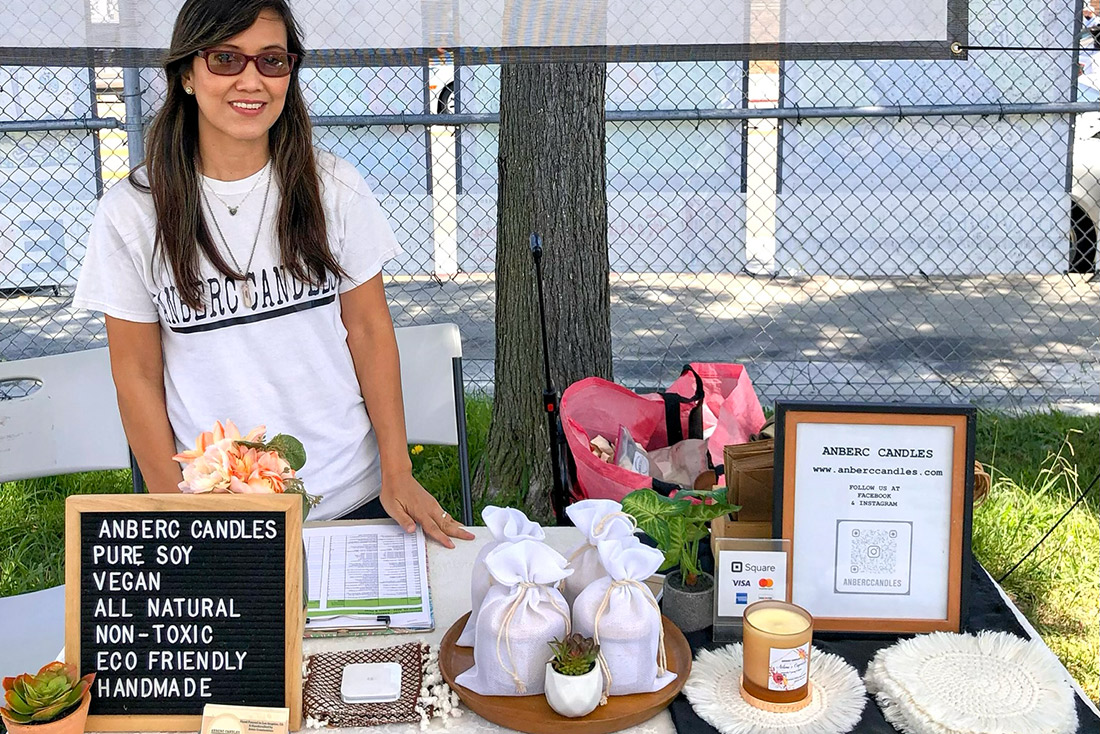 Candle company that sells at Artists and Fleas makers market in Venice California