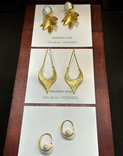 Seyahan delicate jewelry made in Turkey